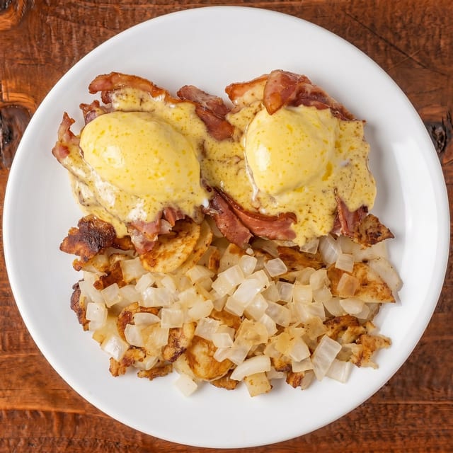 Bacon Benedict.